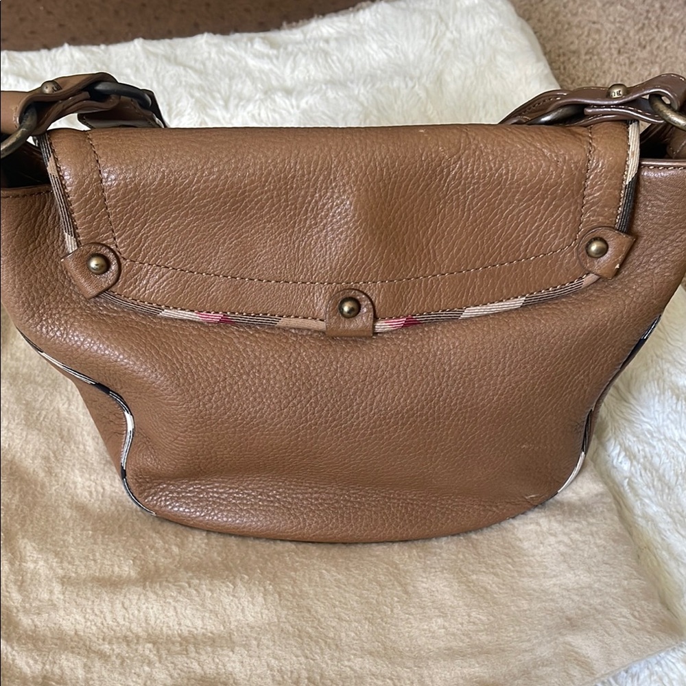 Burberry Tan Leather Women's Bag - Picture 6 of 12